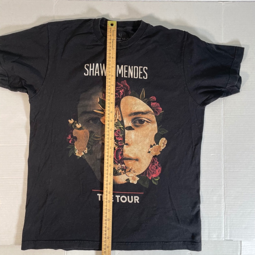 Shawn Mendes The Tour Black Graphic T Shirt Men's Size‎ Medium - Picture 4 of 5